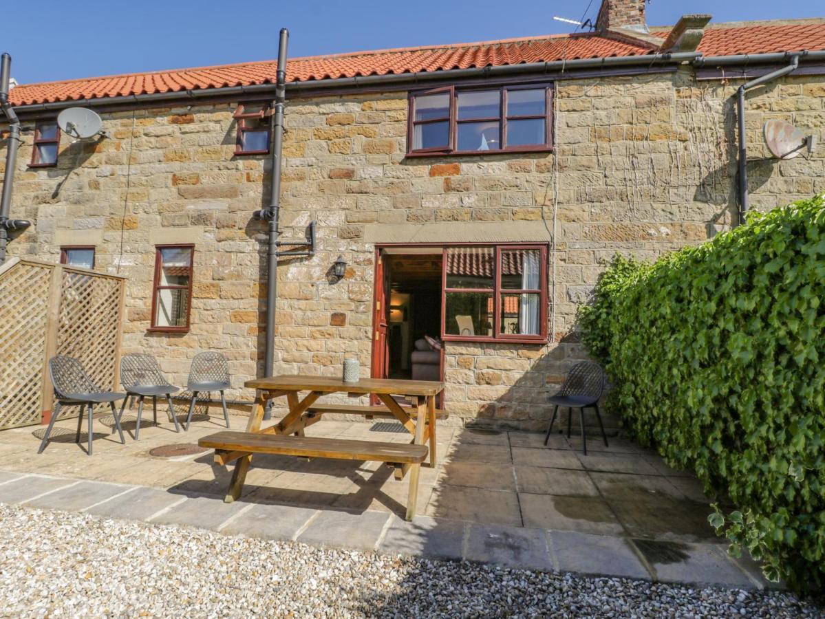 Danby Cottage ويتبي المظهر الخارجي الصورة